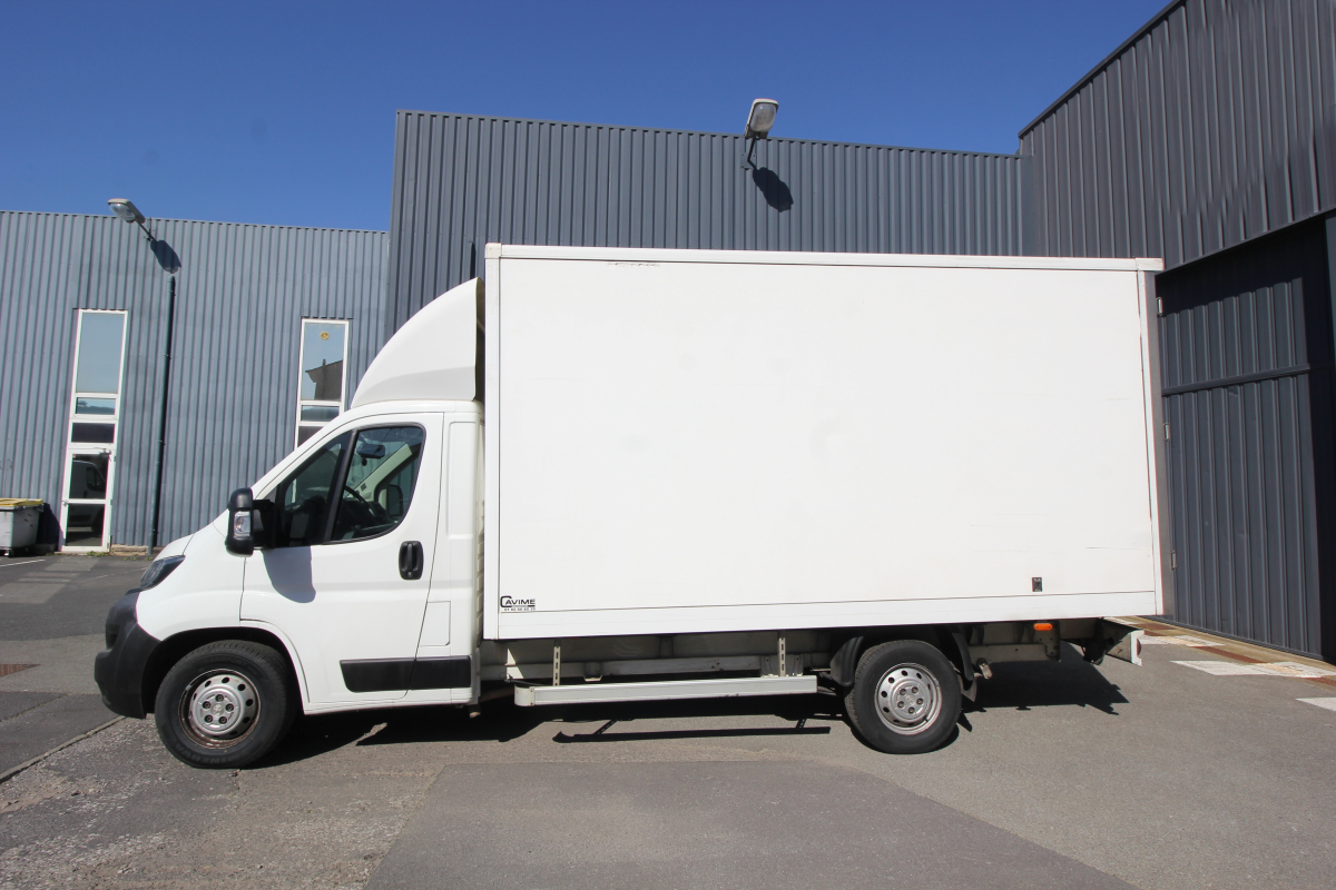 Peugeot Boxer — 2