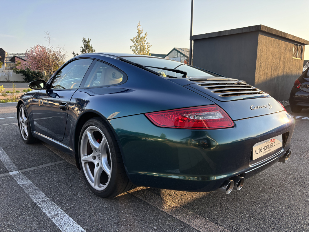 Porsche 911 — 5
