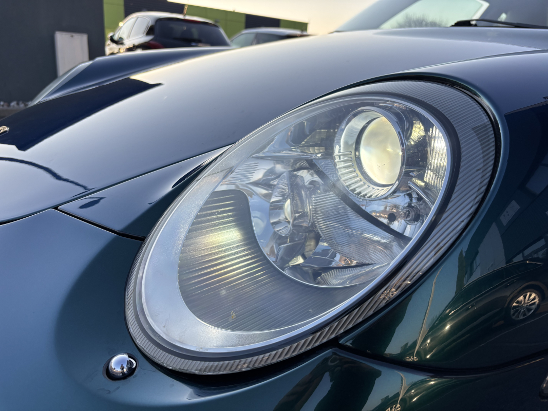 Porsche 911 — 12
