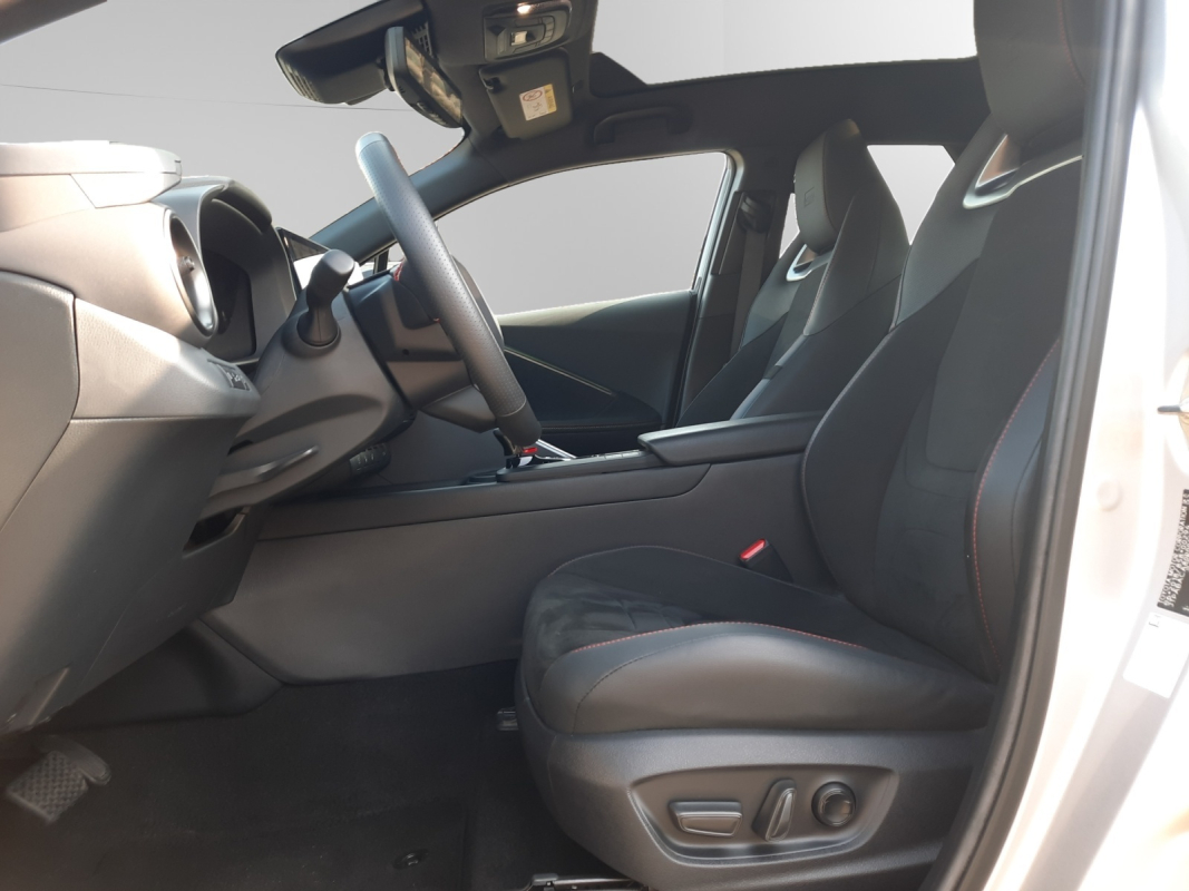 Toyota C-HR — 9