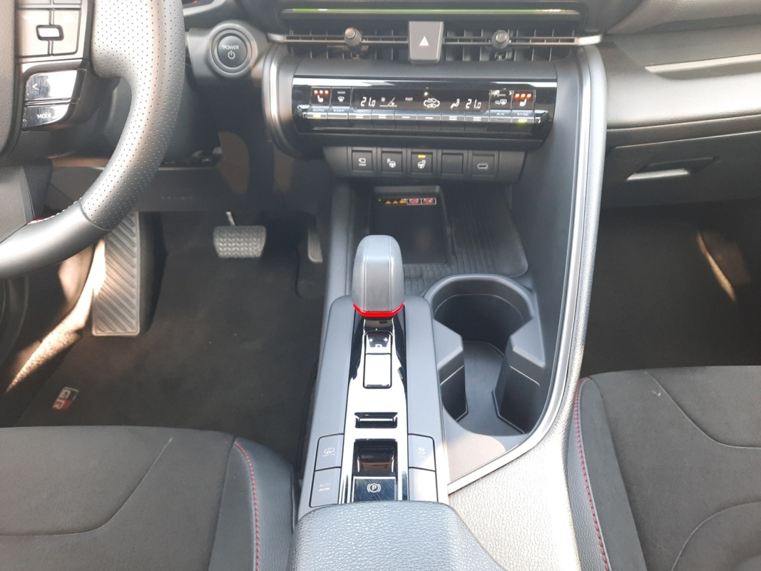 Toyota C-HR — 22