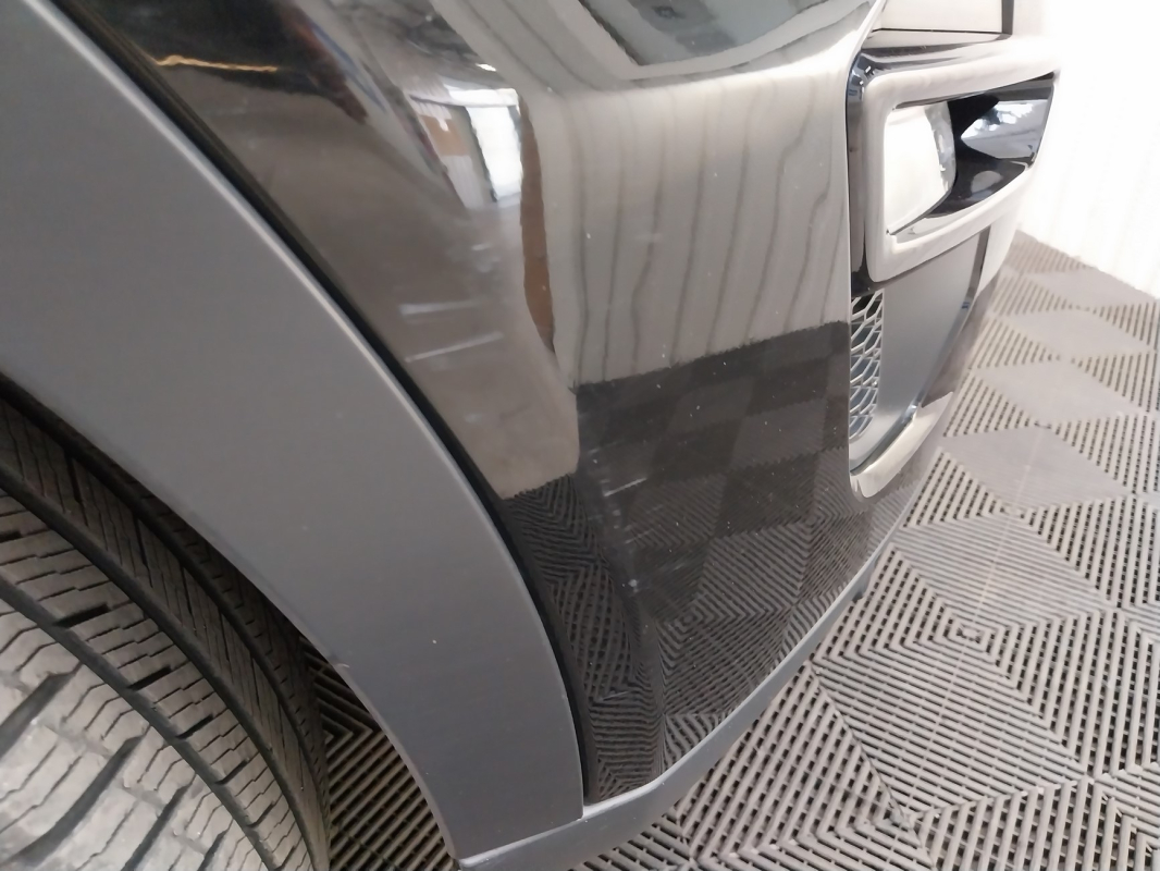 Land Rover Discovery Sport — 32
