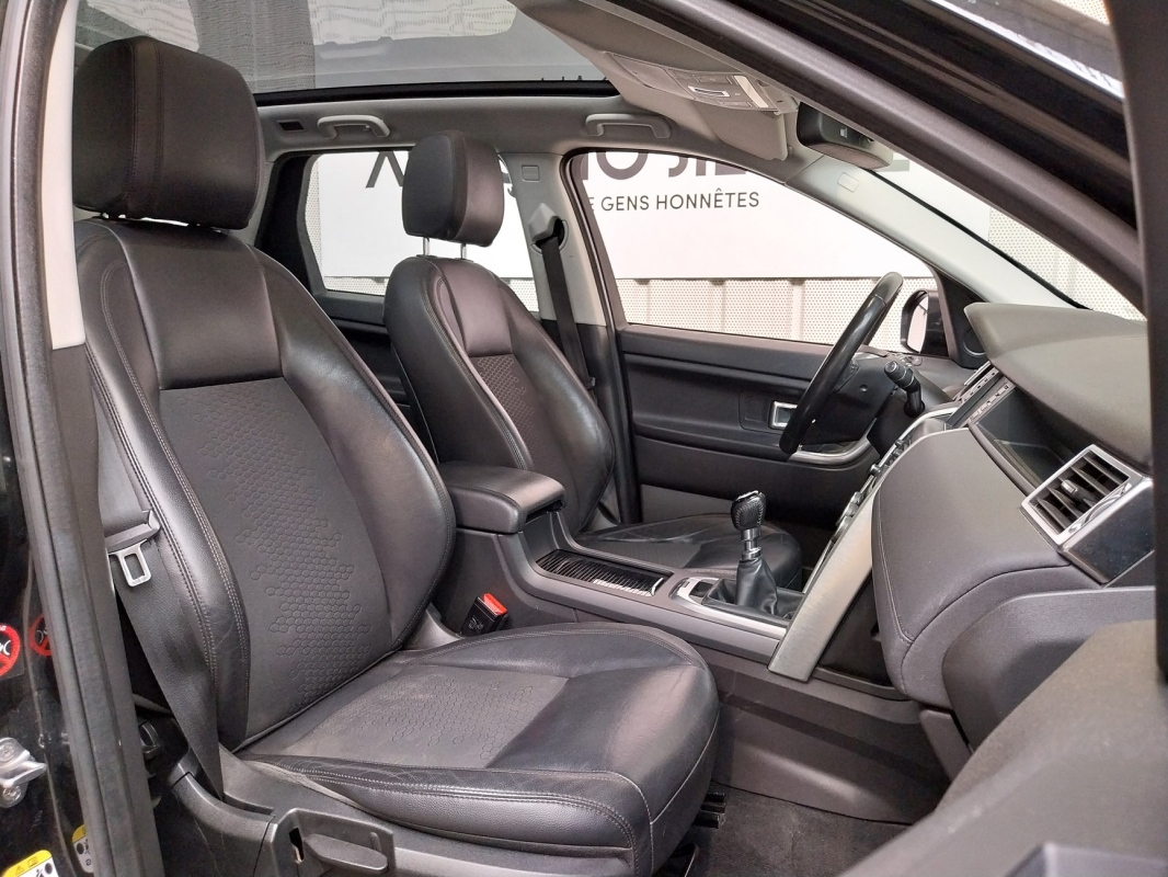 Land Rover Discovery Sport — 12