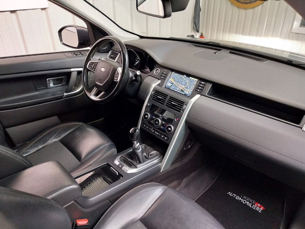 Land Rover Discovery Sport — 10
