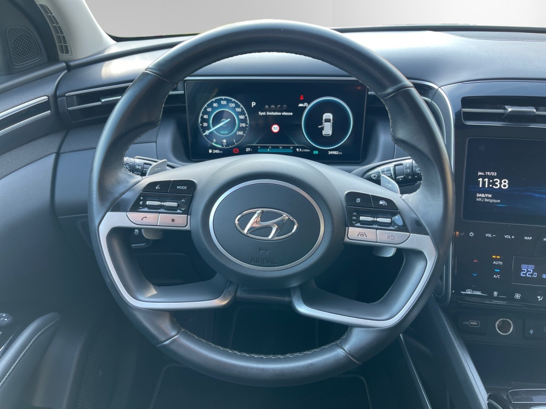 Hyundai Tucson — 17