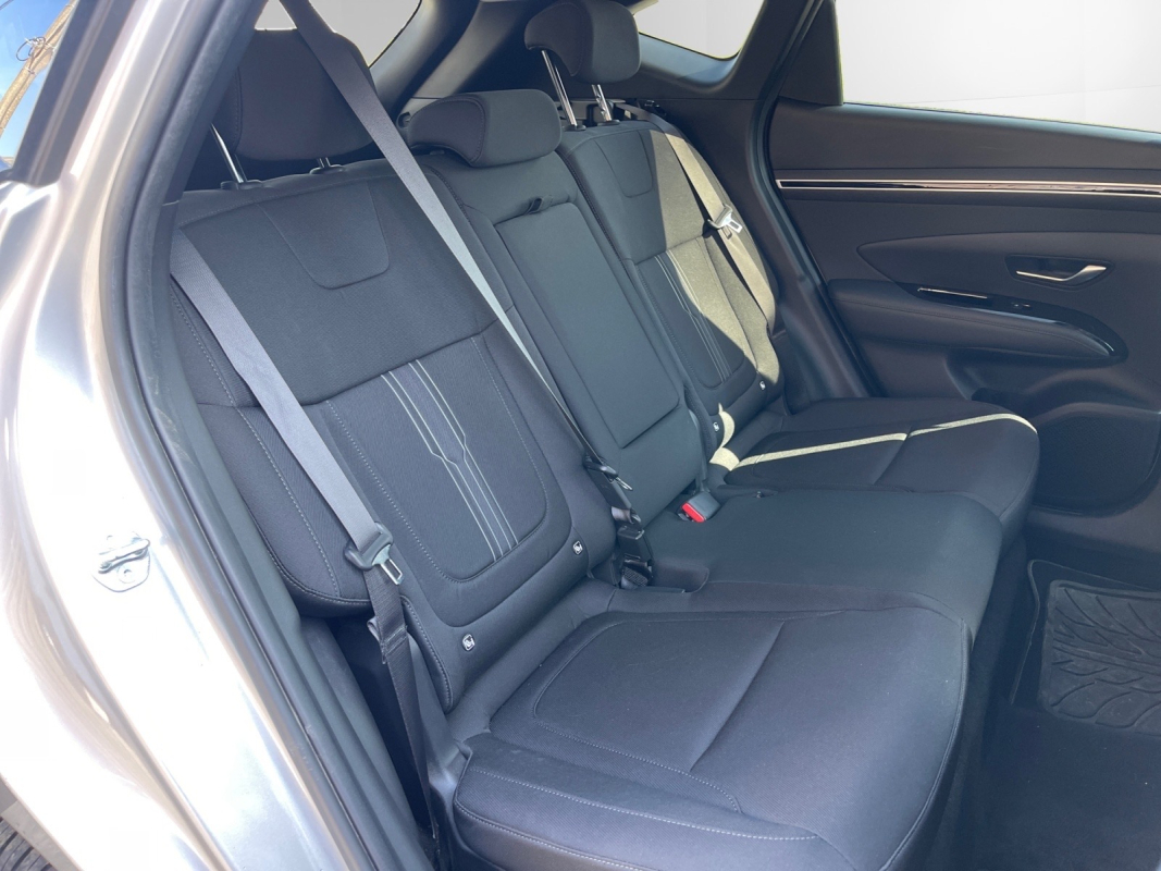 Hyundai Tucson — 14