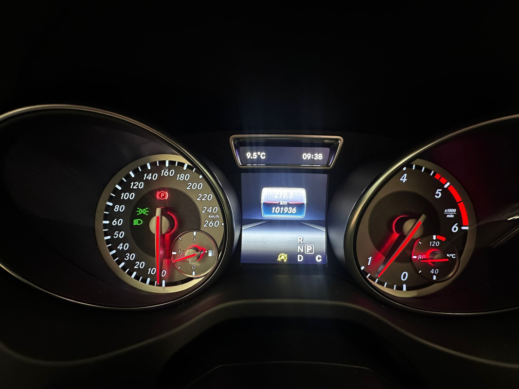 Mercedes GLA — 26