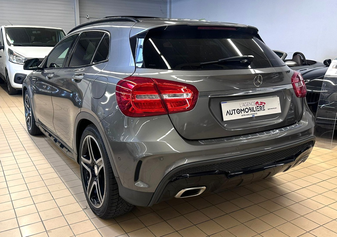 Mercedes GLA — 11
