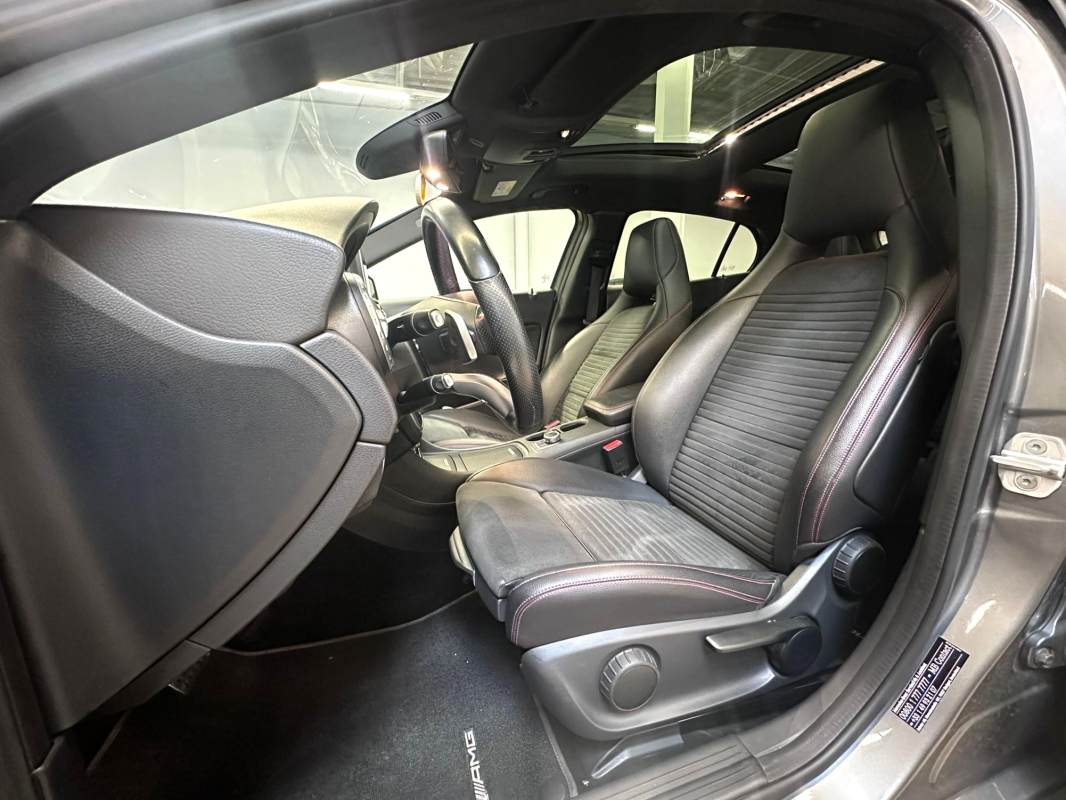 Mercedes GLA — 15