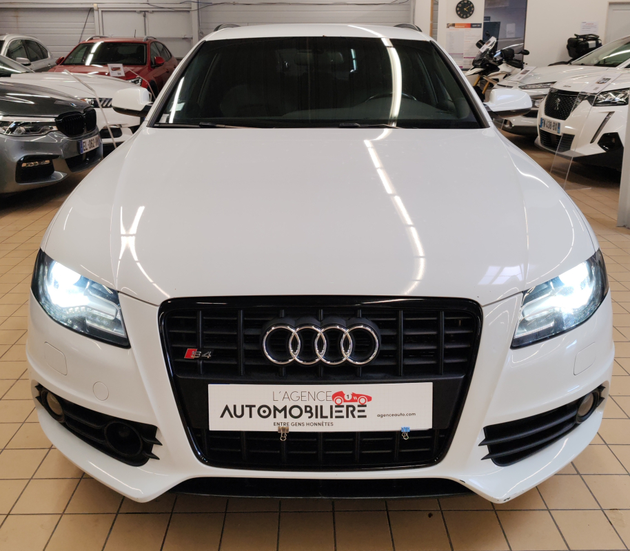 Audi S4 Avant — 2