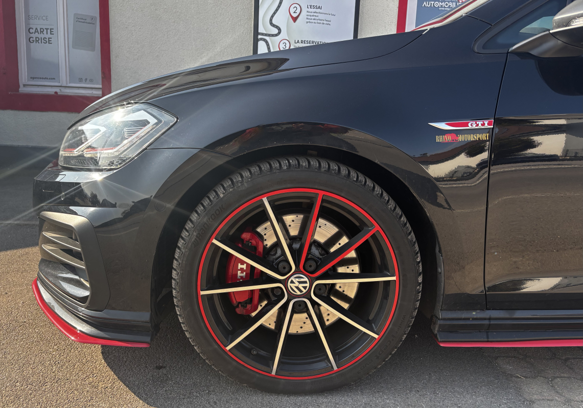 Volkswagen Golf — 8