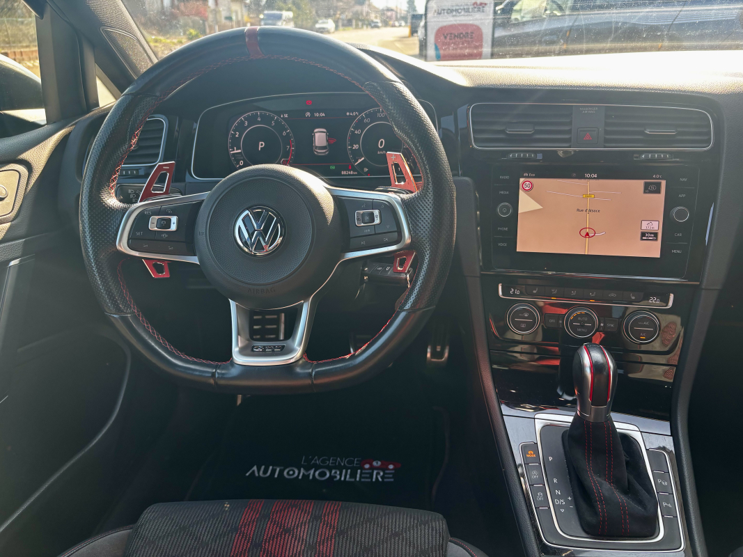 Volkswagen Golf — 22
