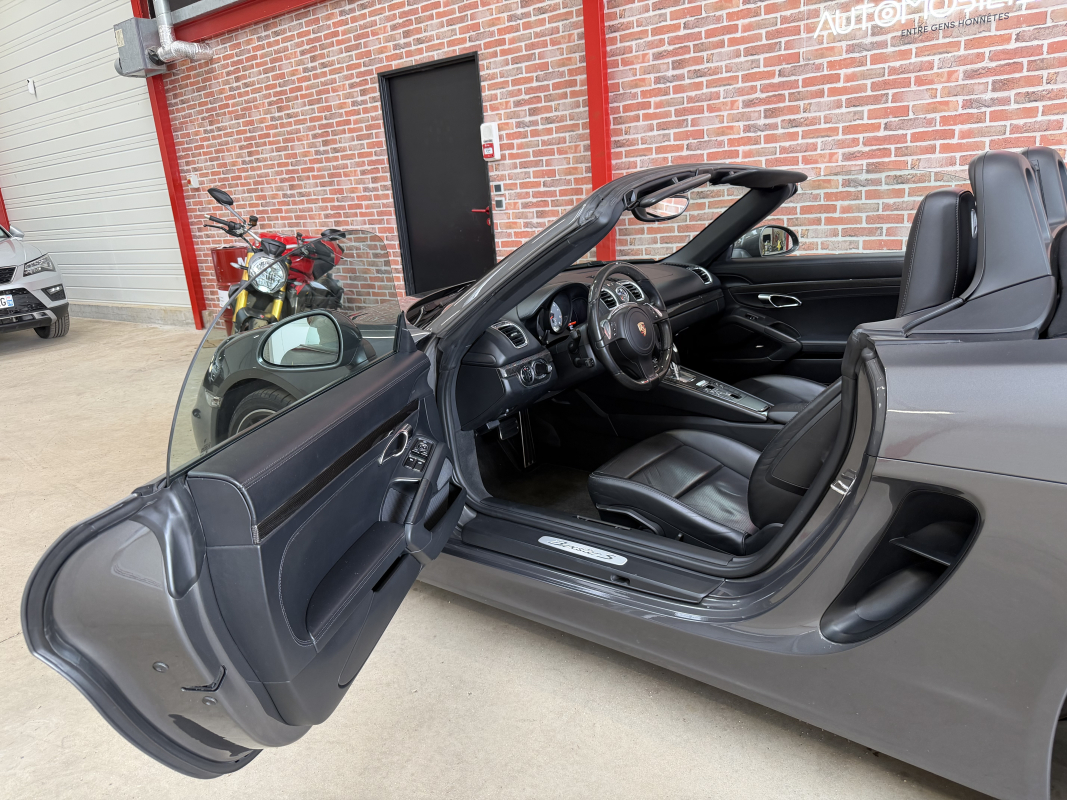 Porsche Boxster — 11
