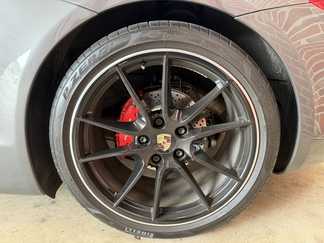 Porsche Boxster — 32