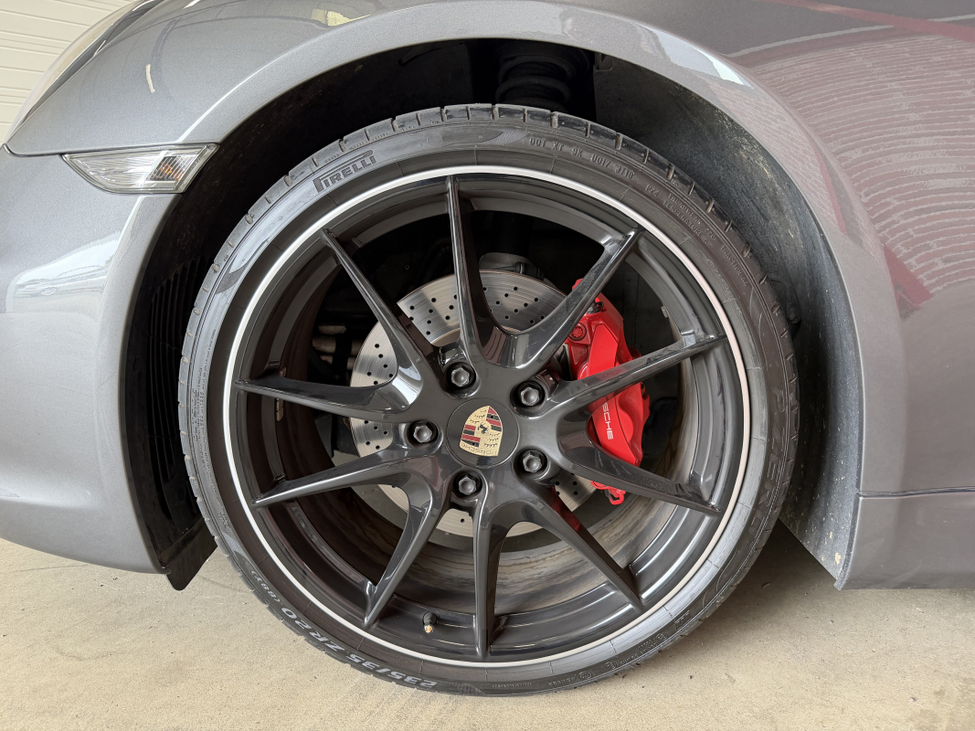 Porsche Boxster — 33