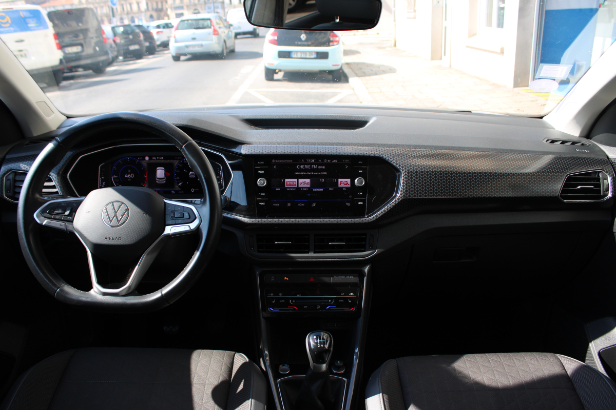 Volkswagen T-Cross — 9