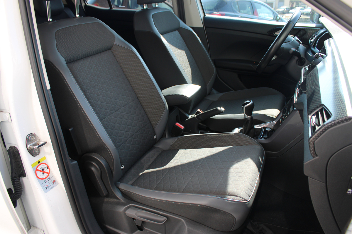 Volkswagen T-Cross — 12