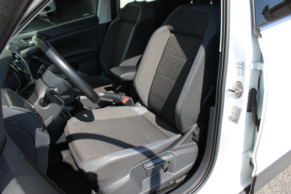 Volkswagen T-Cross — 11