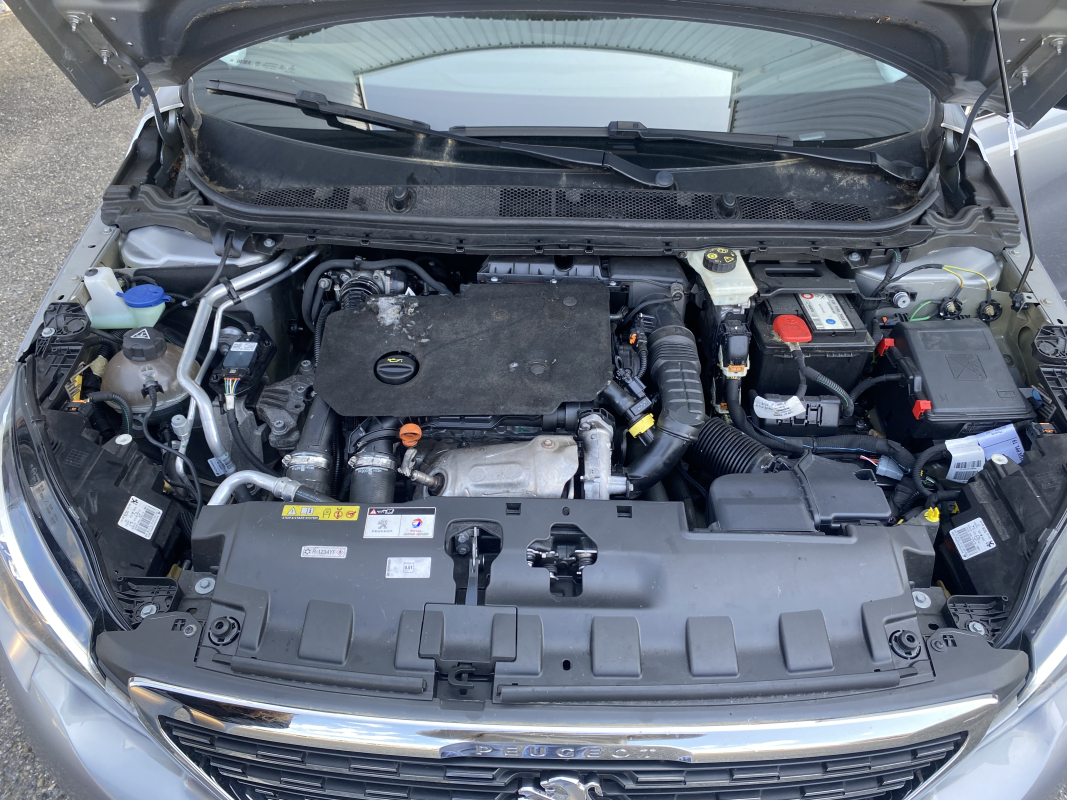 Peugeot 308 — 28