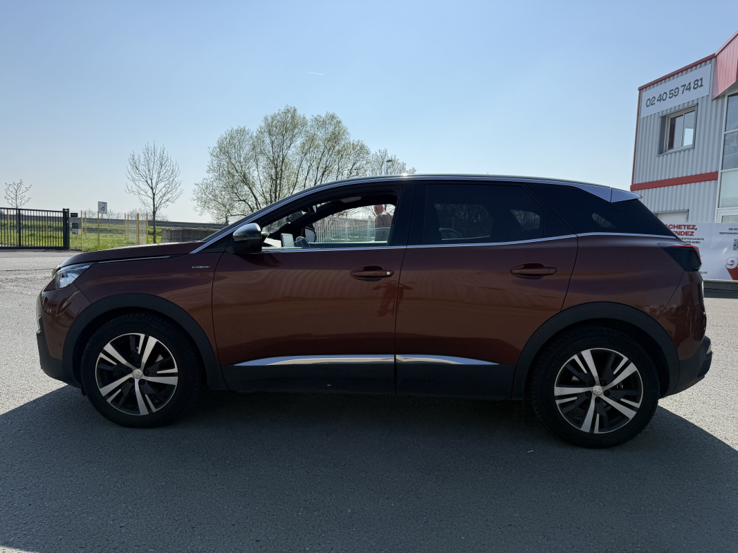 Peugeot 3008 — 9