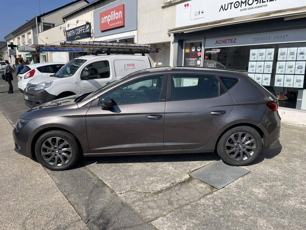 Seat Leon — 8