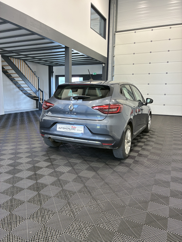 Renault CLIO V — 8