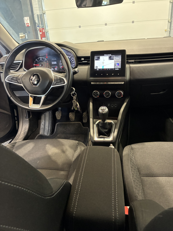 Renault CLIO V — 23