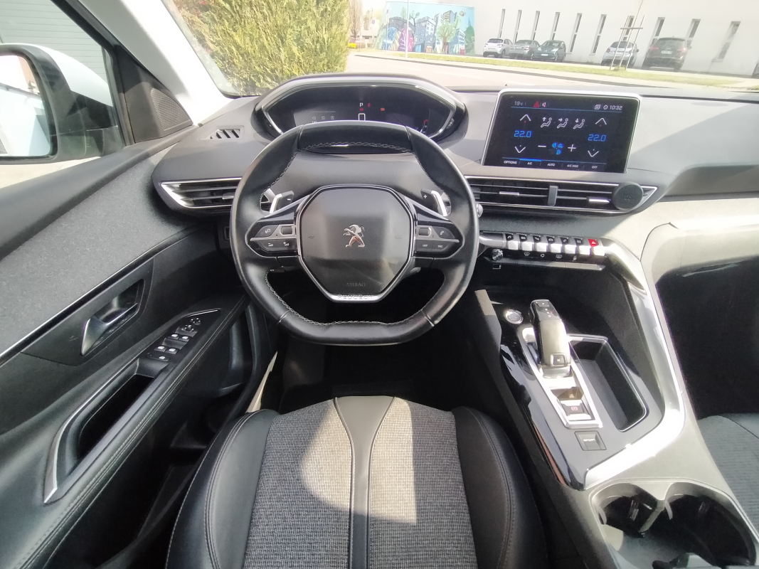 Peugeot 5008 — 19