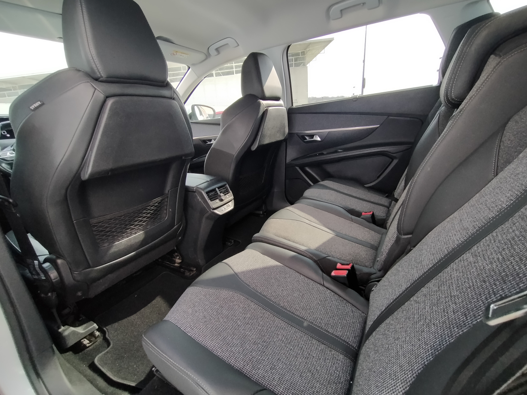 Peugeot 5008 — 15