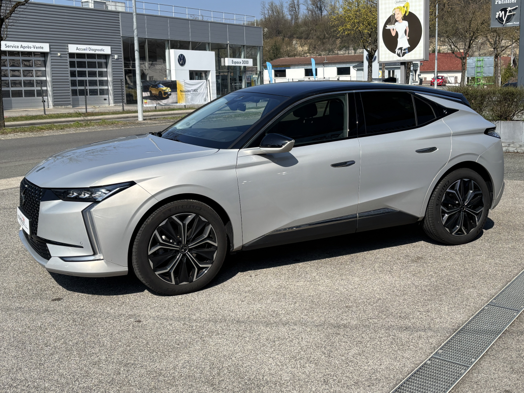 DS DS 4 — 32