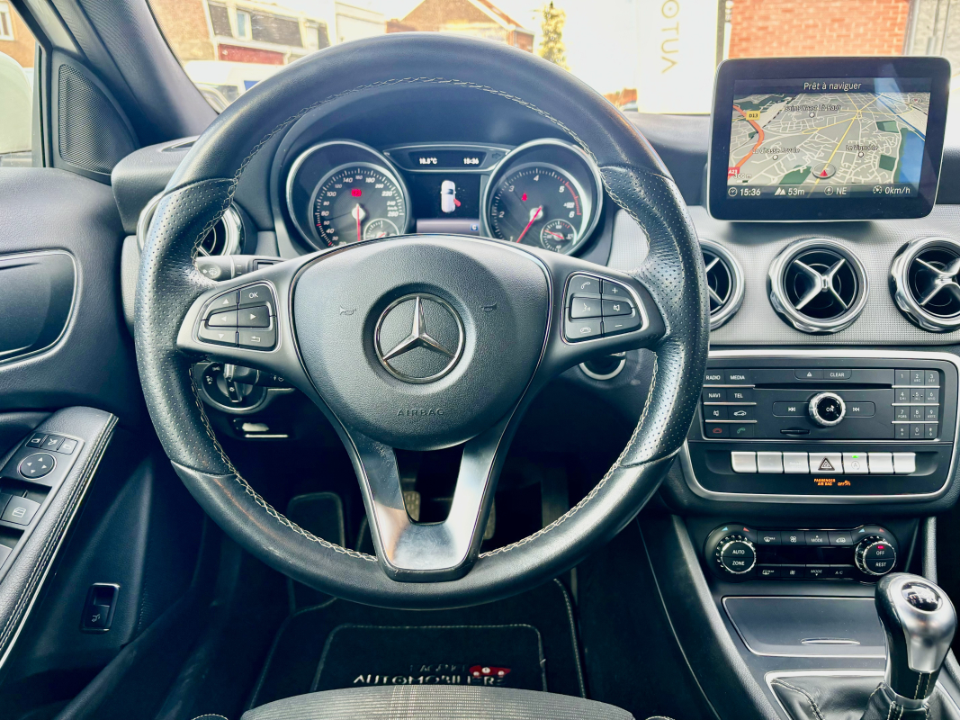 Mercedes Mercedes Gla — 16
