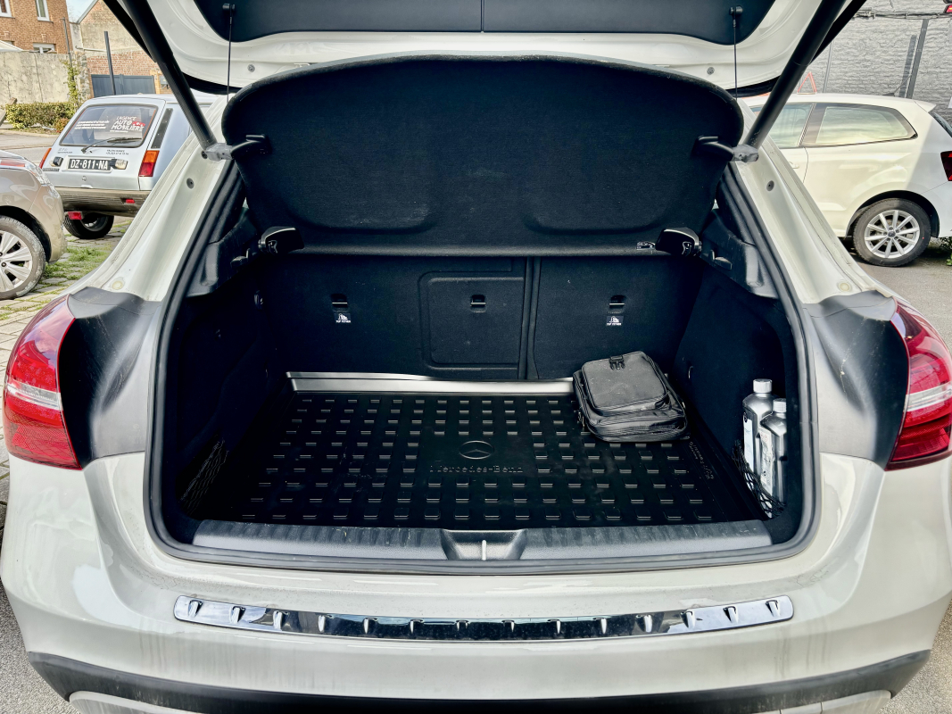 Mercedes Mercedes Gla — 15