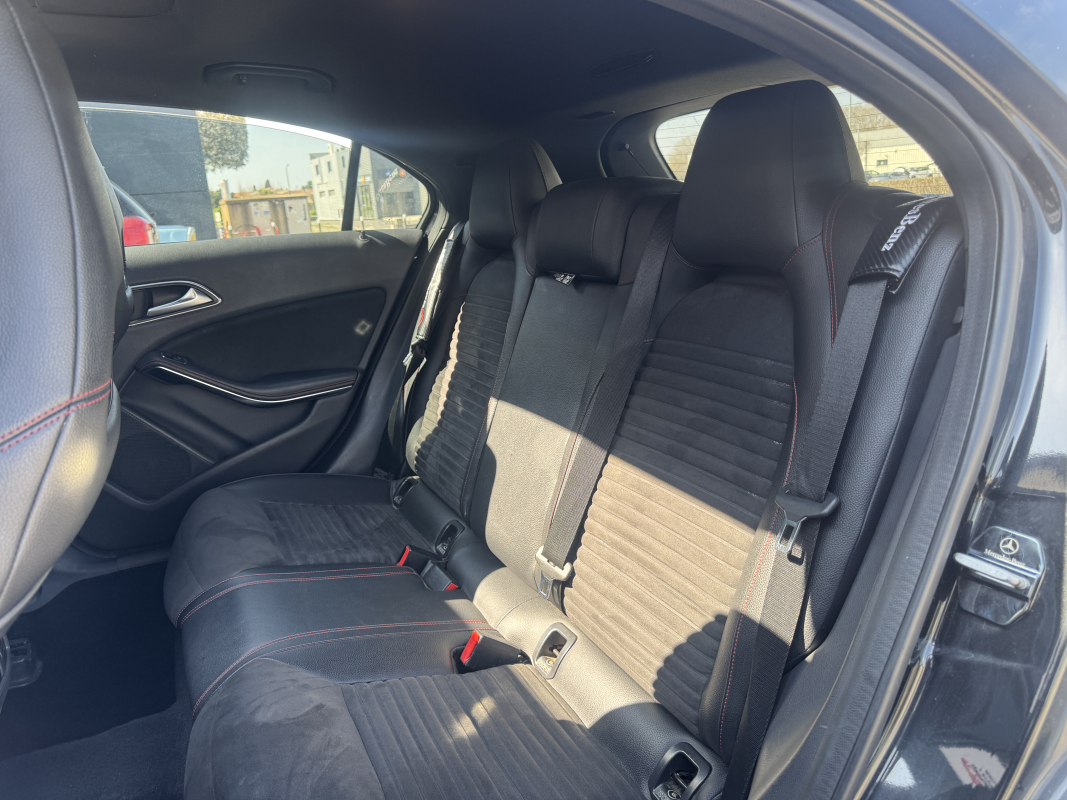 Mercedes Classe A — 13