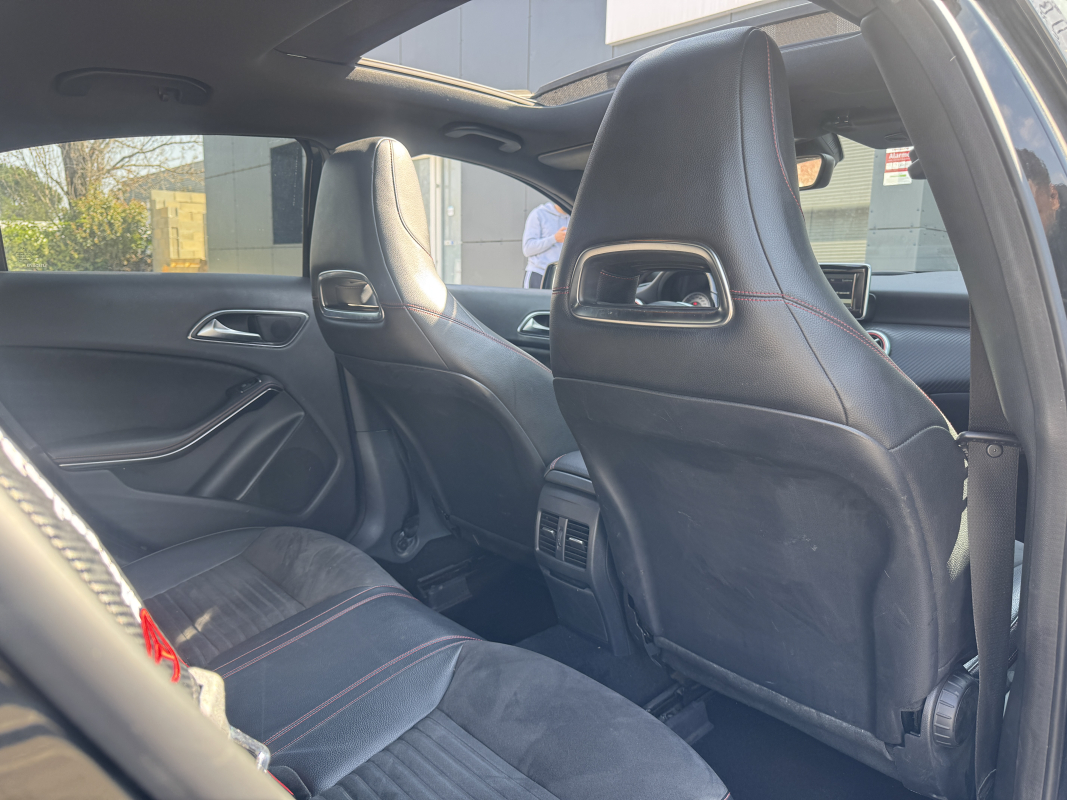 Mercedes Classe A — 15