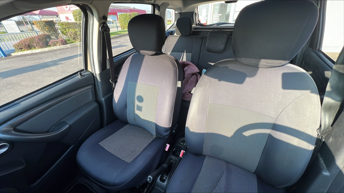Dacia Dacia Duster — 15