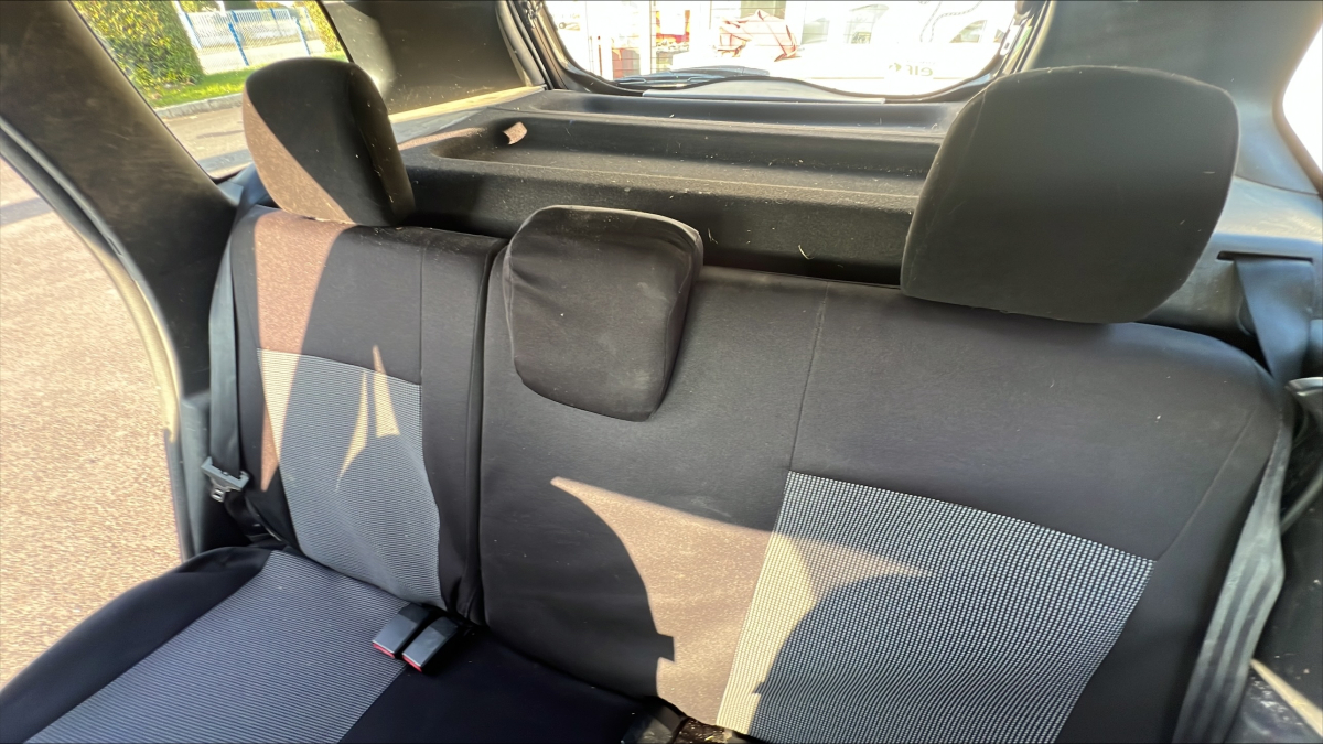 Dacia Dacia Duster — 18