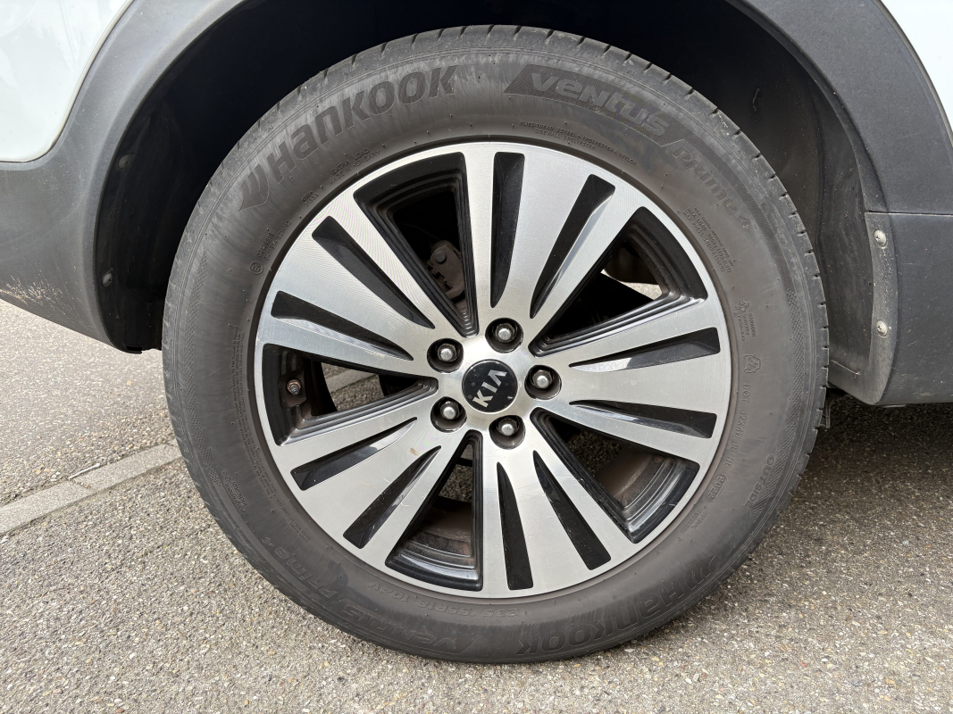 Kia Sportage — 30