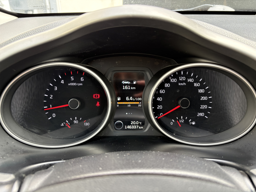 Kia Sportage — 10