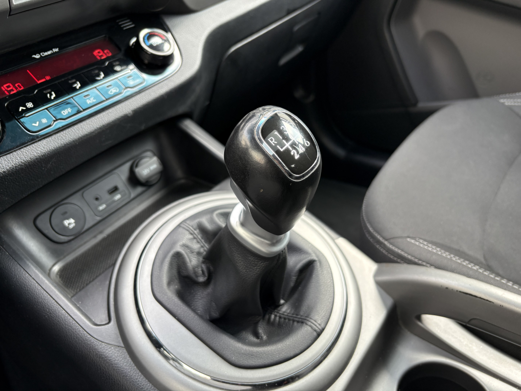 Kia Sportage — 7
