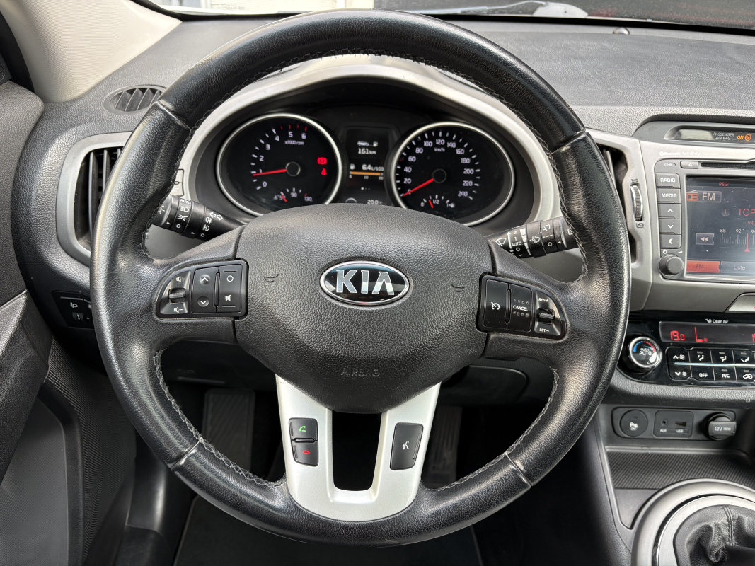 Kia Sportage — 9