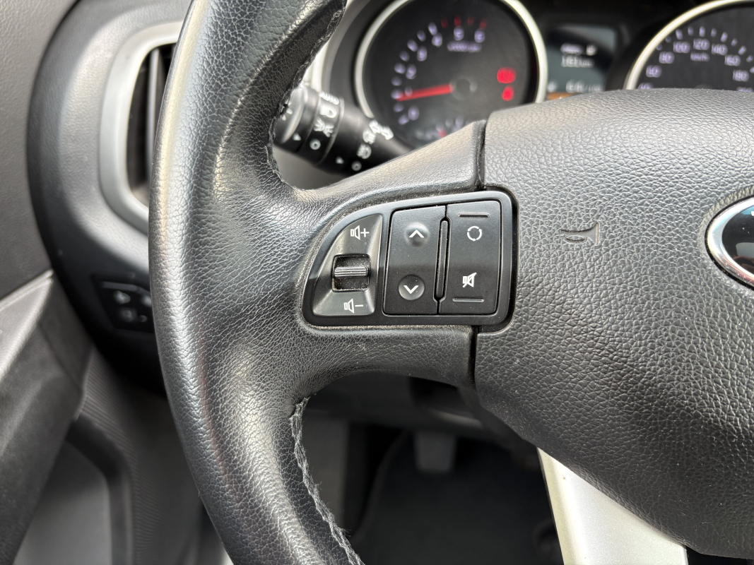 Kia Sportage — 11