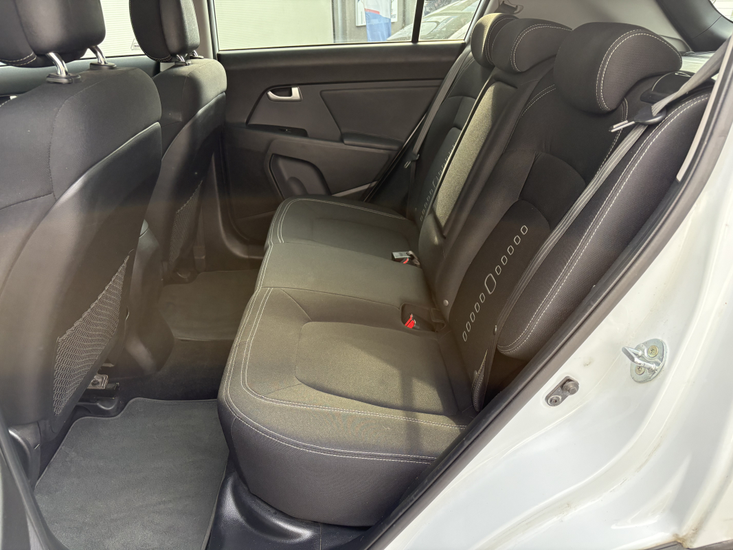 Kia Sportage — 5