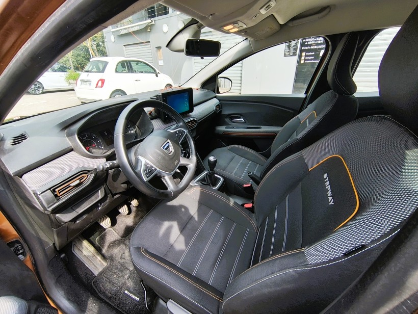 Dacia Sandero — 11