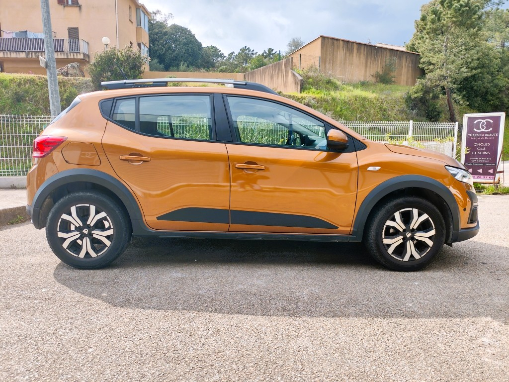 Dacia Sandero — 4