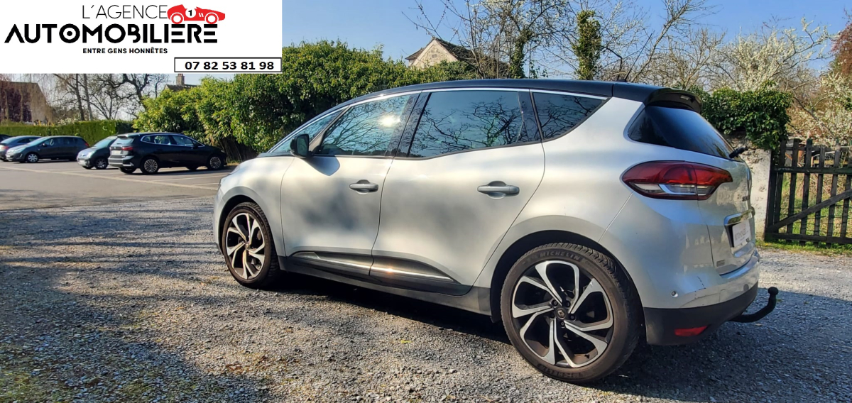 Renault Scenic — 4