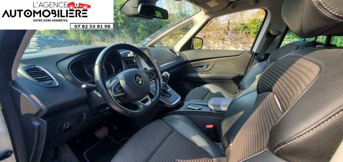 Renault Scenic — 10