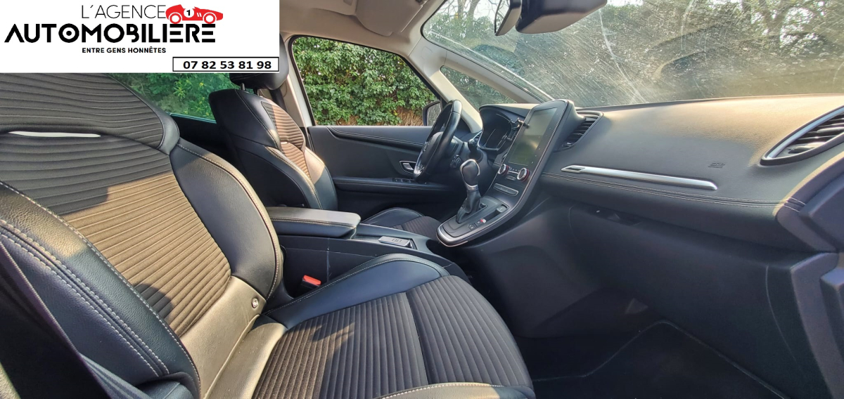 Renault Scenic — 14