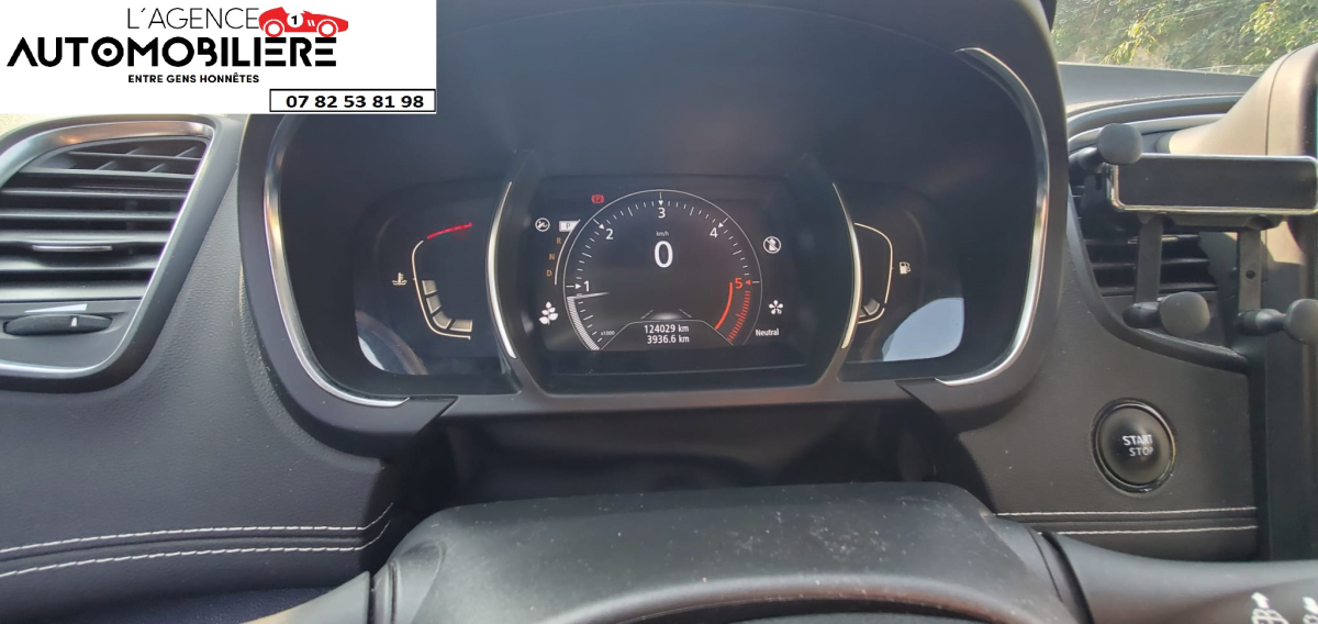 Renault Scenic — 13