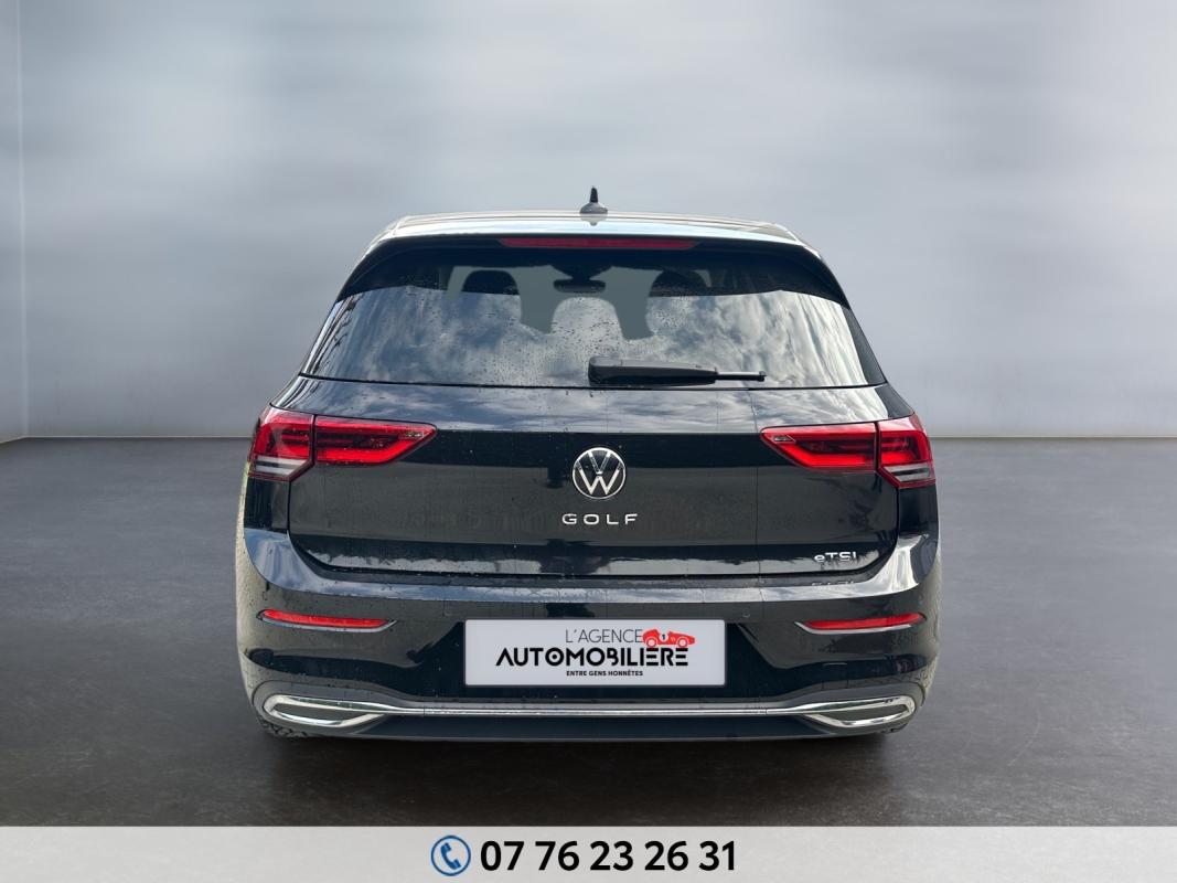 Volkswagen Golf — 4