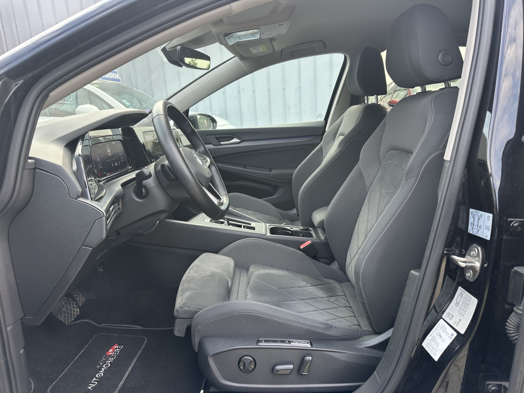 Volkswagen Golf — 15
